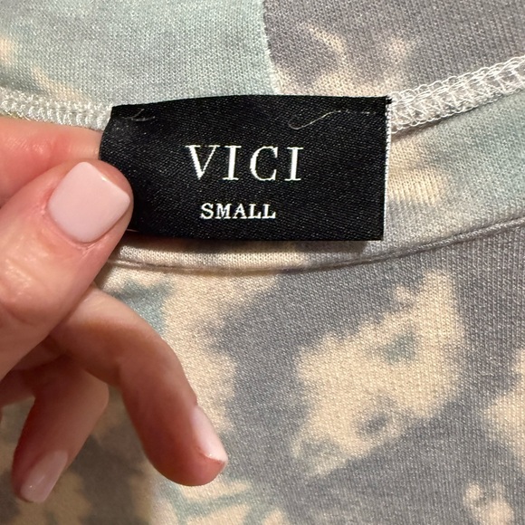 Vici Tie-Dye Lounge Top and joggers in sea foam green, gray & White - Picture 2 of 5